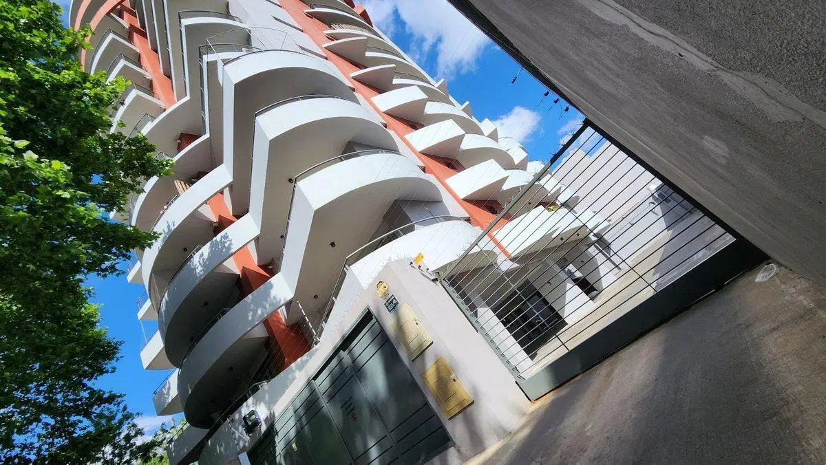 DEPARTAMENTO 2 AMBIENTES EN VENTA MONTE GRANDE 3