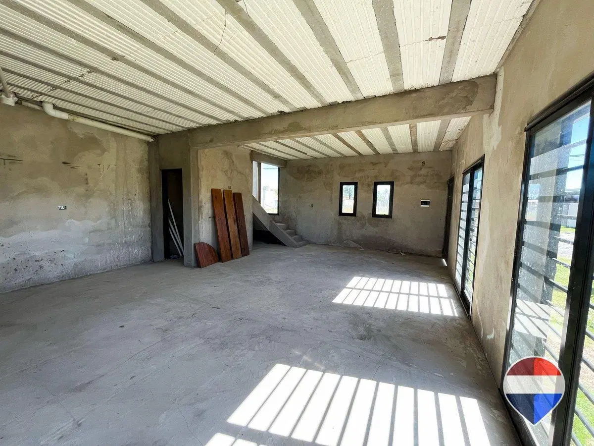 CASA 4 AMBIENTES EN VENTA EN ALEJANDRO PETION 4