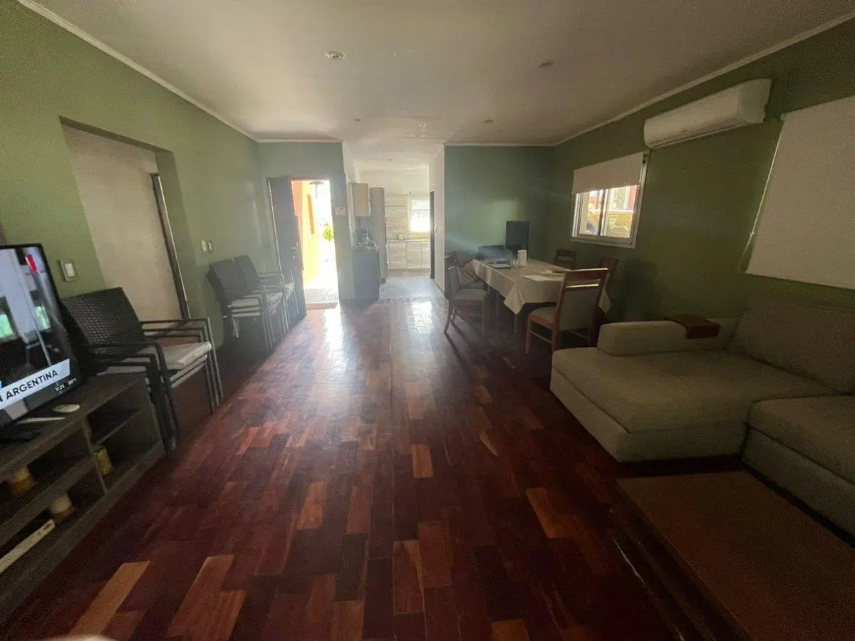 CASA CON PILETA ALQUILER BARRIO CERRADO CANNING 2