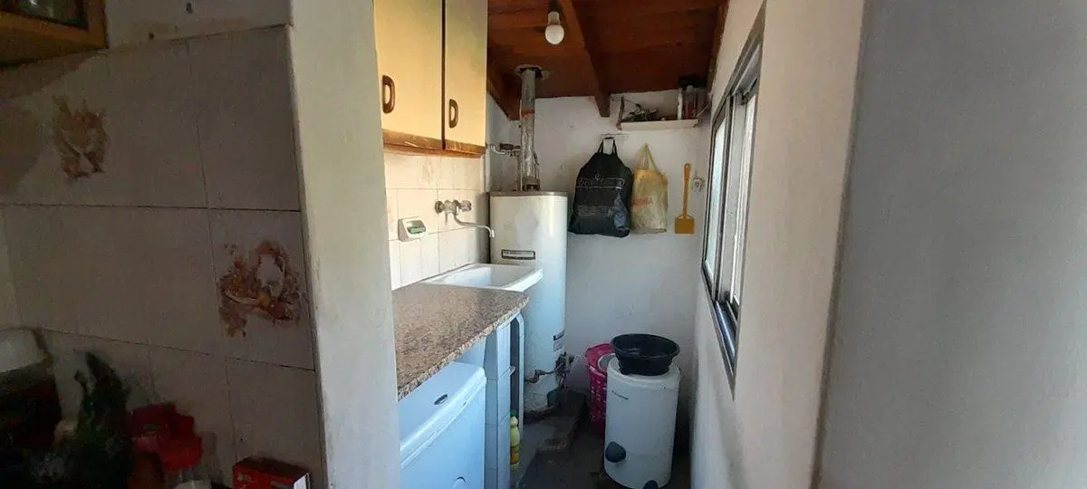 CASA 4 AMBIENTES EN VENTA EN LONGCHAMPS 5