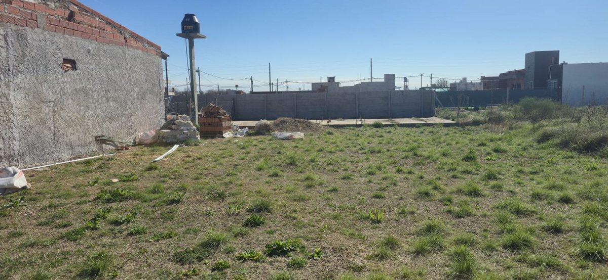 TERRENO EN VENTA EN BARRIO SANTA MARIA DE CAÑUELAS