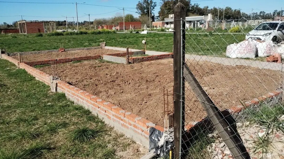 TERRENO EN VENTA EN BARRIO SANTA MARIA DE CAÑUELAS 5