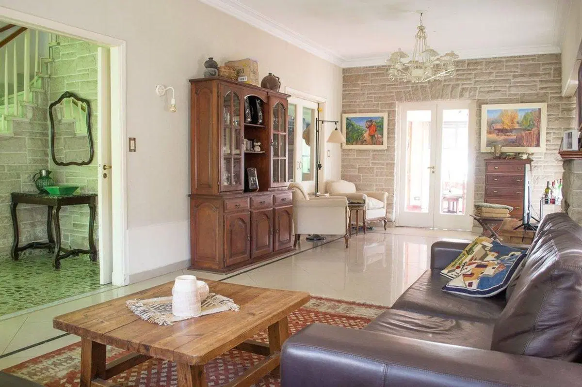 CASA 5 DORMITORIOS EN CENTRO DE CAÑUELAS 2