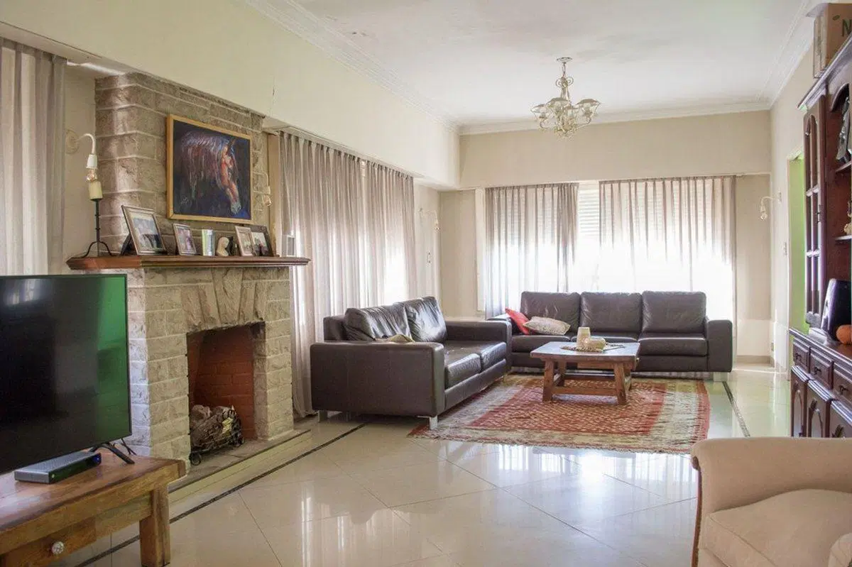 CASA 5 DORMITORIOS EN CENTRO DE CAÑUELAS 3