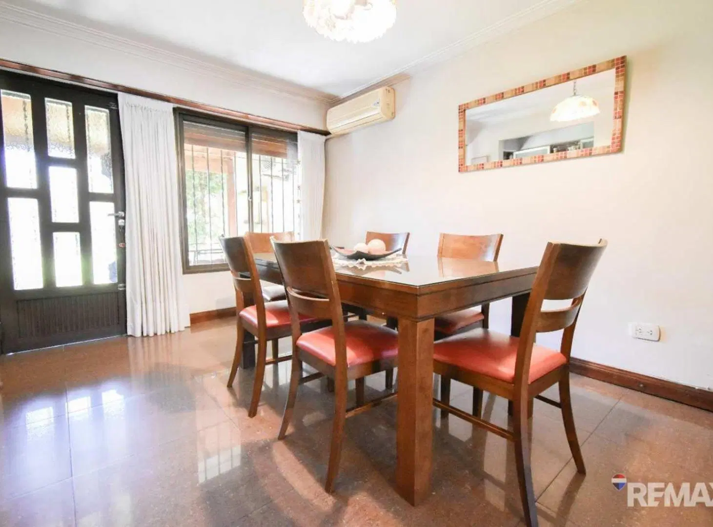 CASA 4 AMBIENTES EN VENTA EN ADROGUE 4