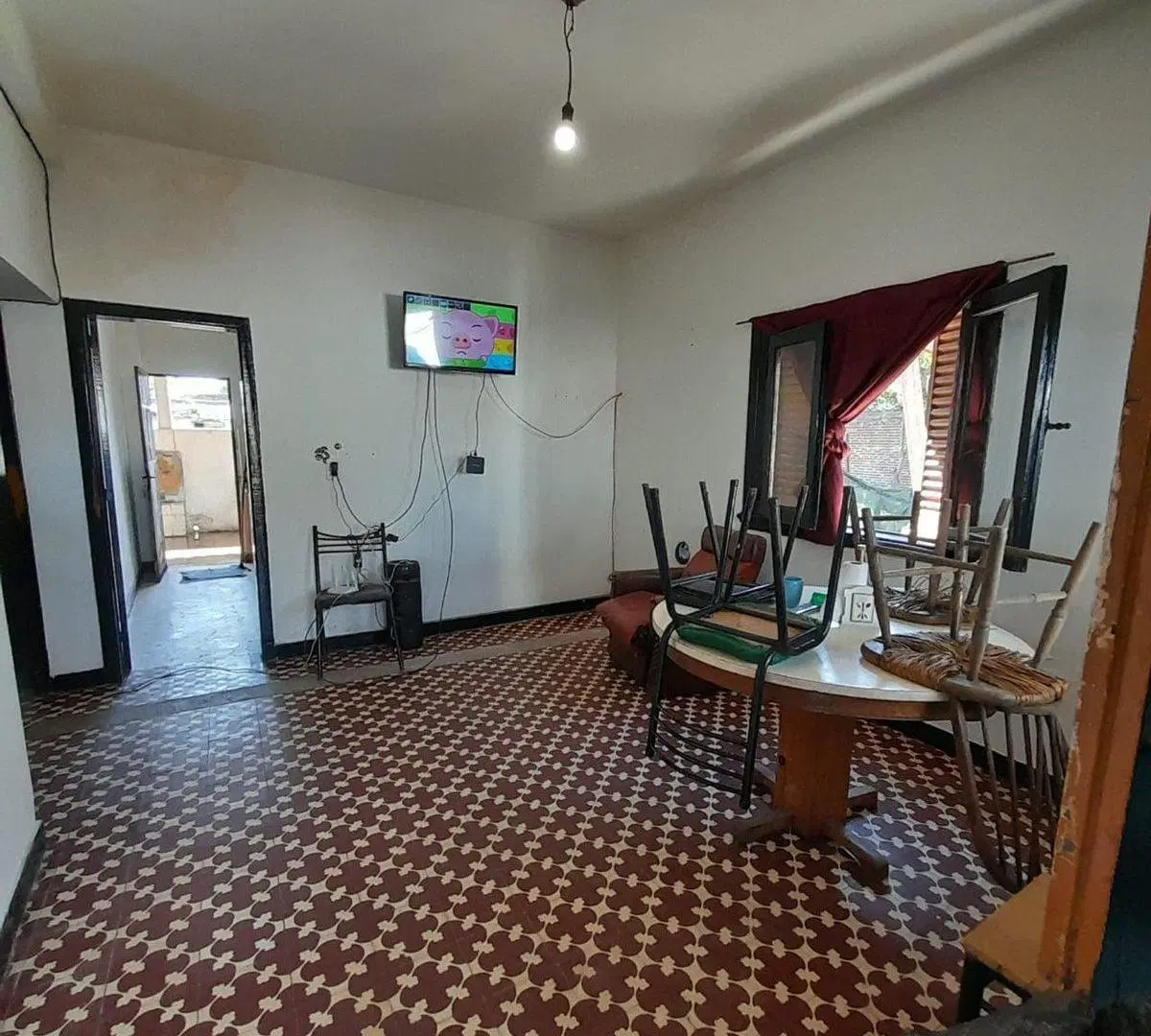 CASA 6 AMBIENTES EN VENTA LONGCHAMPS FINANCIA 2