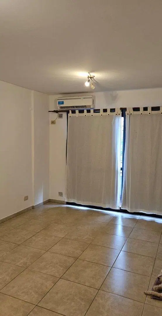 MONOAMBIENTE EN ALQUILER EN LOMAS CENTRO 4