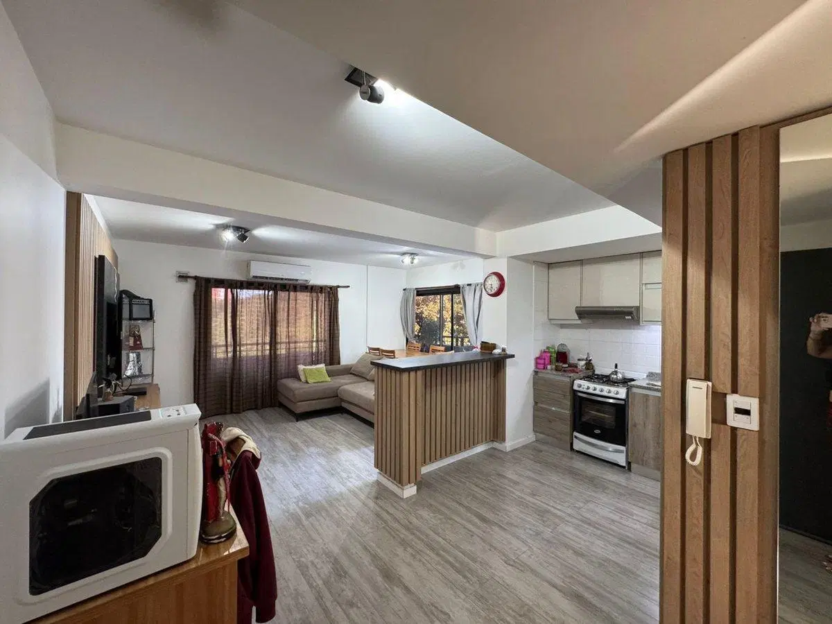 DEPARTAMENTO 3 AMBIENTES EN VENTA CON COCHERA 4