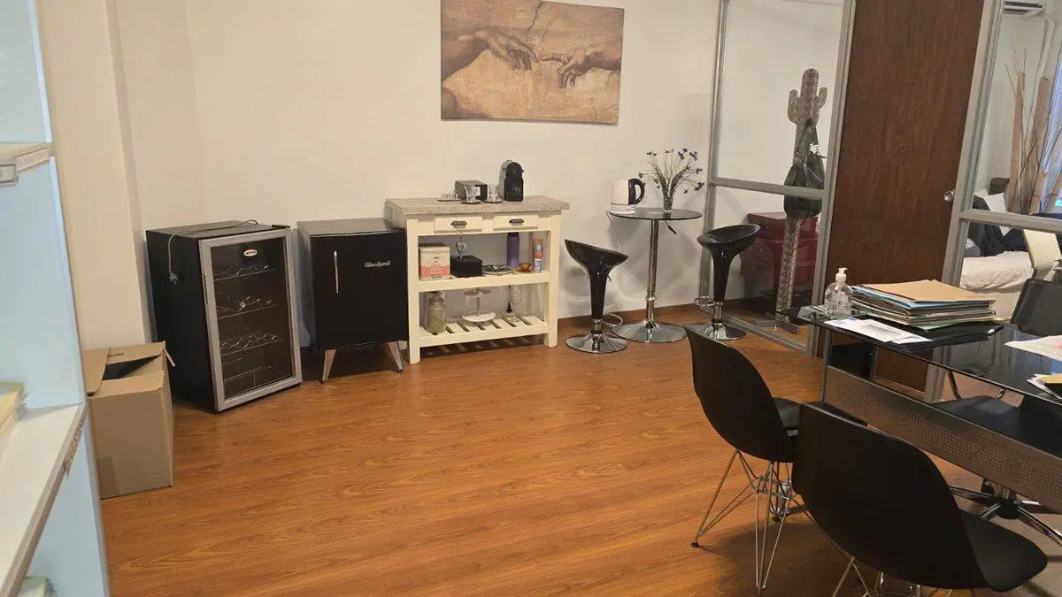 Venta OFICINA San Nicolás Apto Profesional 2