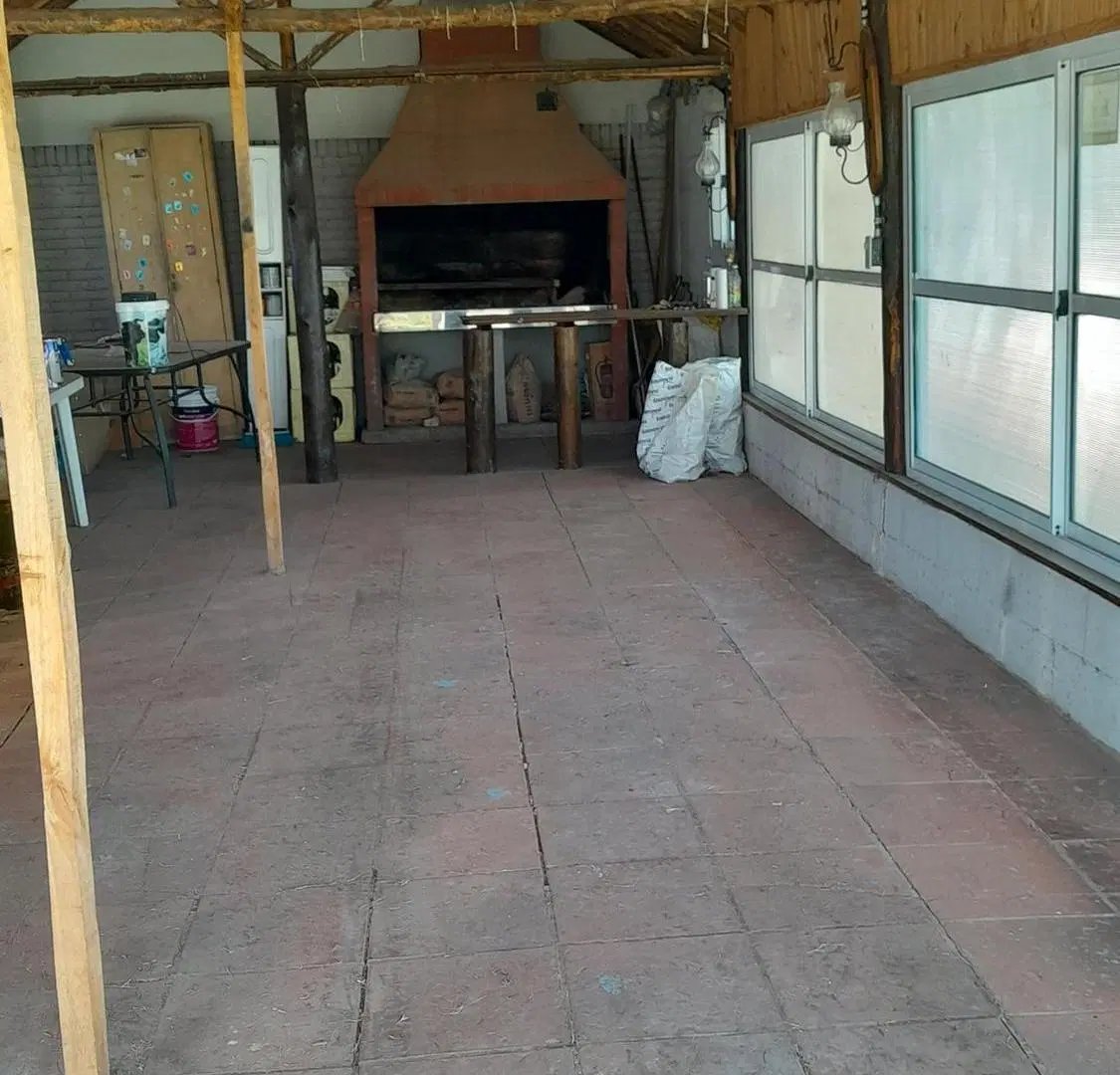 CASA 5 AMBIENTES VENTA LONGCHAMPS PISCINA FINANCIA 3