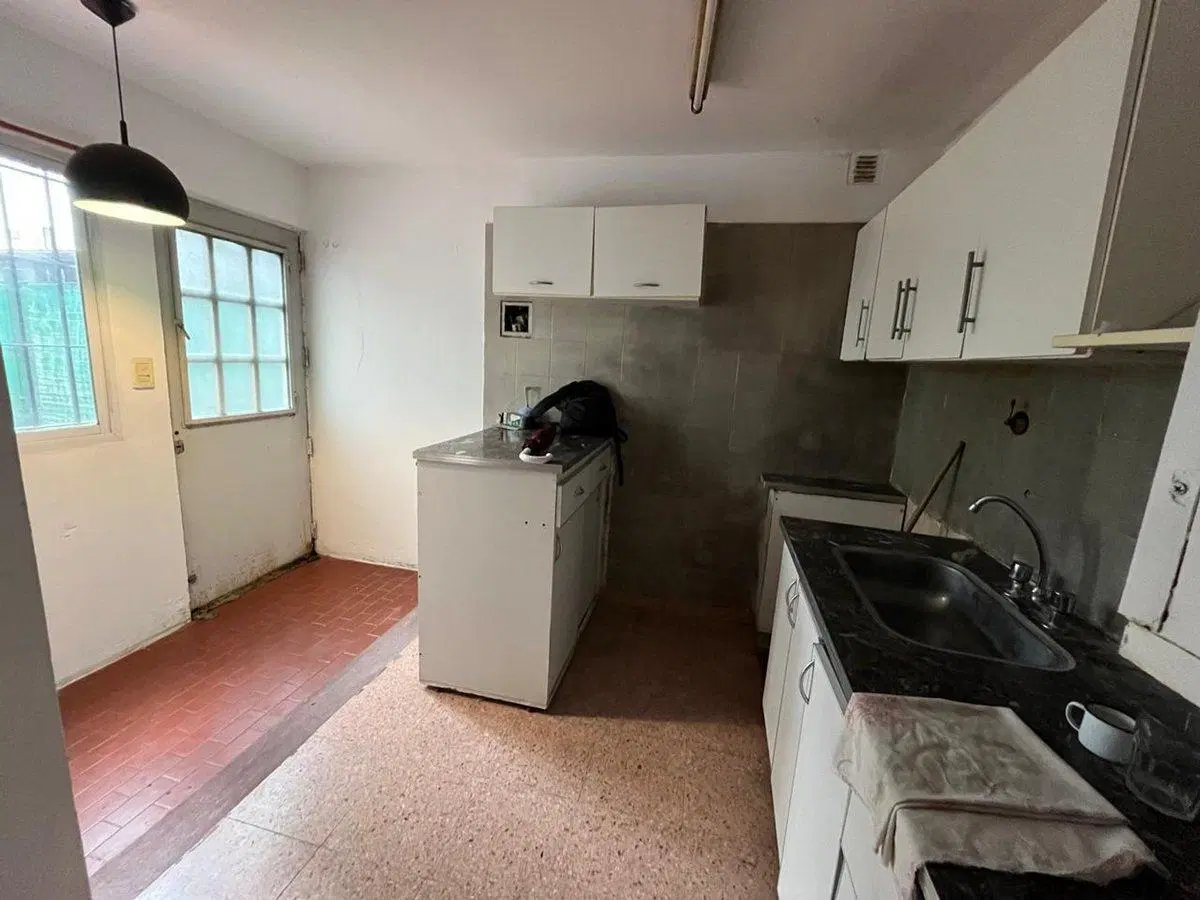 PH PB 4 AMBIENTES VENTA BERAZATEGUI CON PATIO 5
