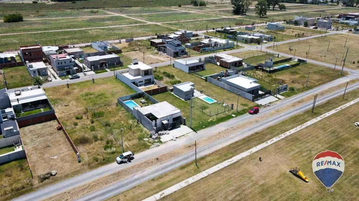 LOTE DE 250 M EN VENTA EN CAÑUELAS 5