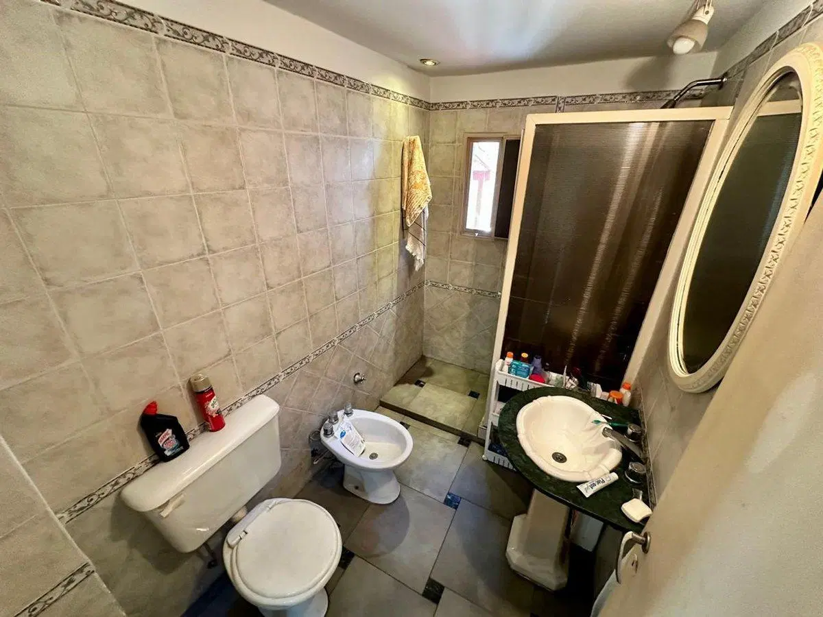 DEPARTAMENTO REFACCIONADO EN VENTA EN LANUS CENTRO 8