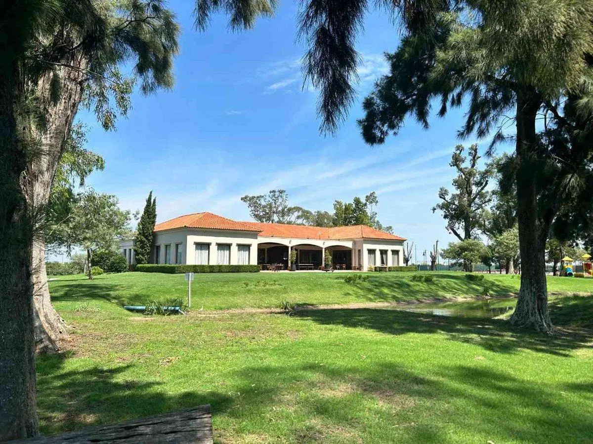 LOTE EN VENTA BARRIO SAN LUCAS 870 METROS CUADRADO 5