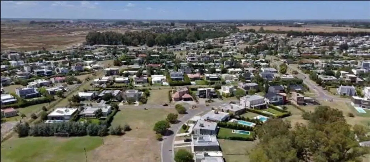 LOTE EN VENTA BARRIO SANTA JUANA CANNING 2