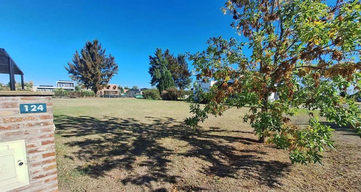 LOTE EN VENTA BARRIO SANTA JUANA CANNING 5