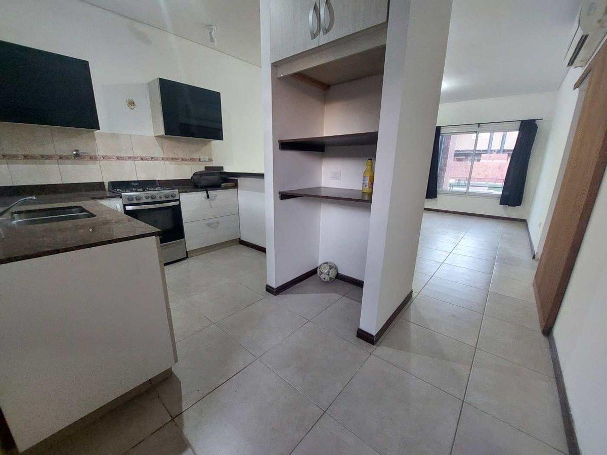 Foto de DEPARTAMENTO EN VENTA 3 AMBIENTES CANNING, imagen 3