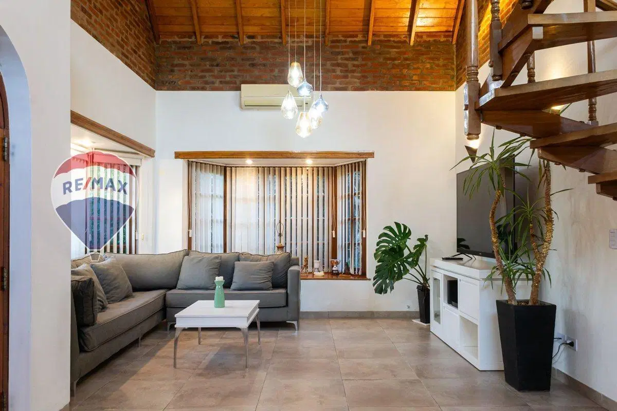 CASA 5 AMBIENTES EN VENTA EN CANNING APTO CREDITO 4