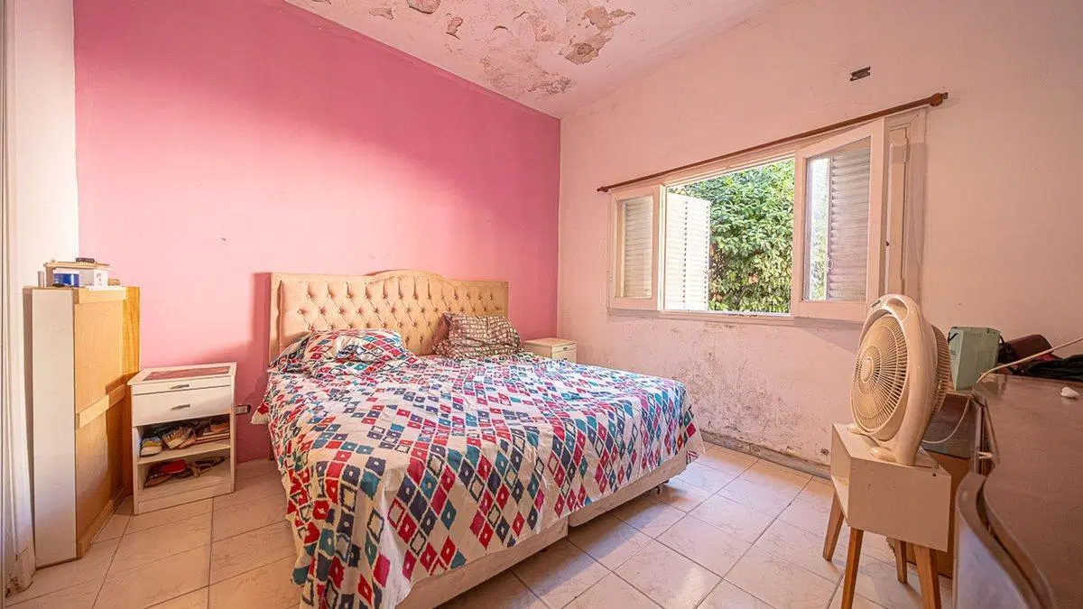 CASA LOTE PROPIO EN VILLA DEVOTO A REFACCIONAR 4