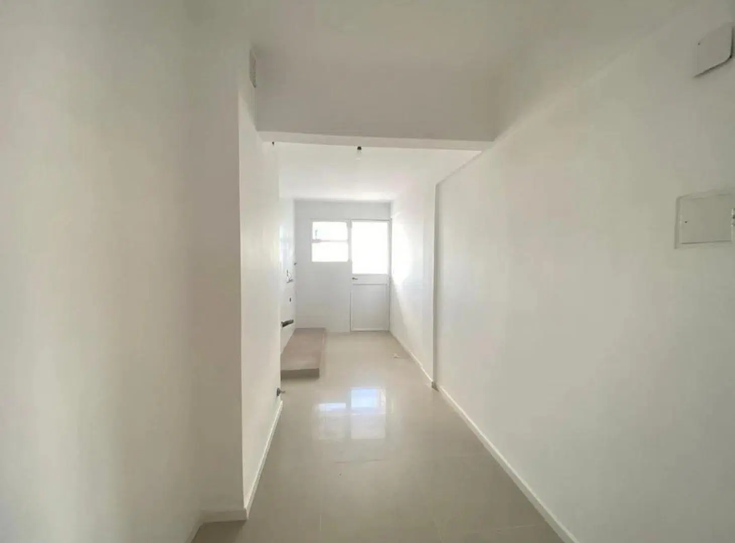 DEPARTAMENTO VENTA CASEROS EXCELENTE 4 AMBIENTES 5