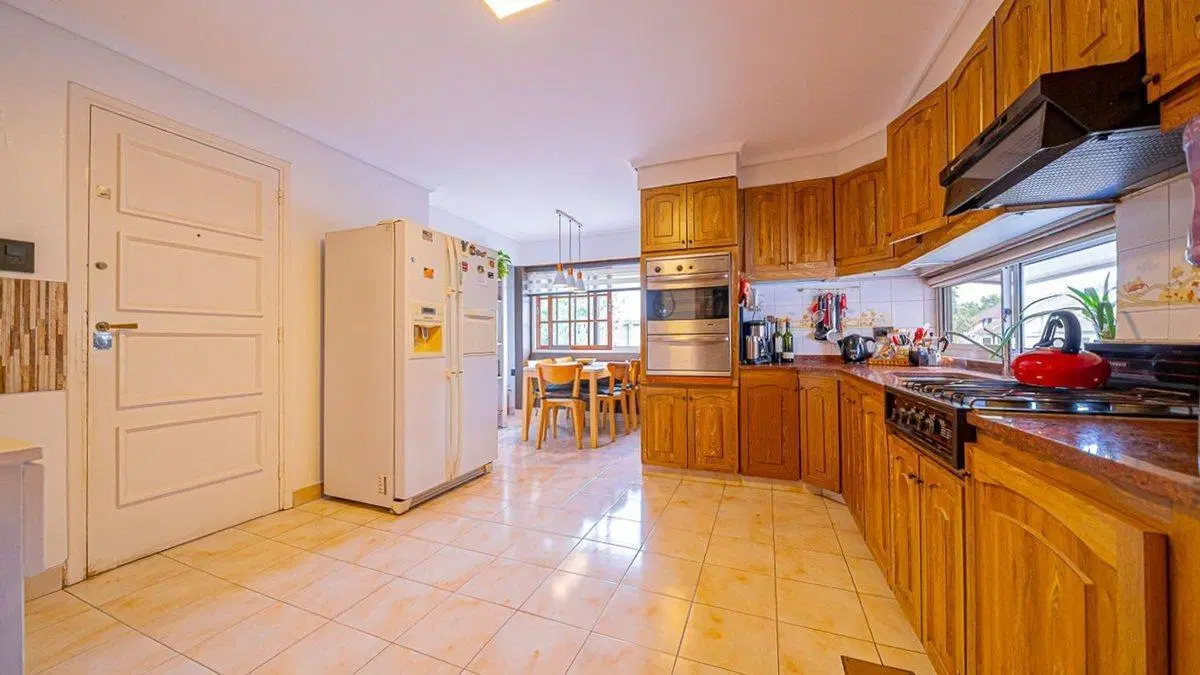 VENTA DEPARTAMENTO EN RAMOS MEJIA 4 AMBIENTES 2