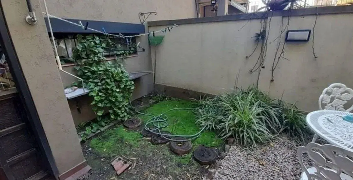 VENTA DUPLEX 3 AMBIENTES PATIO Y COCHERA 4