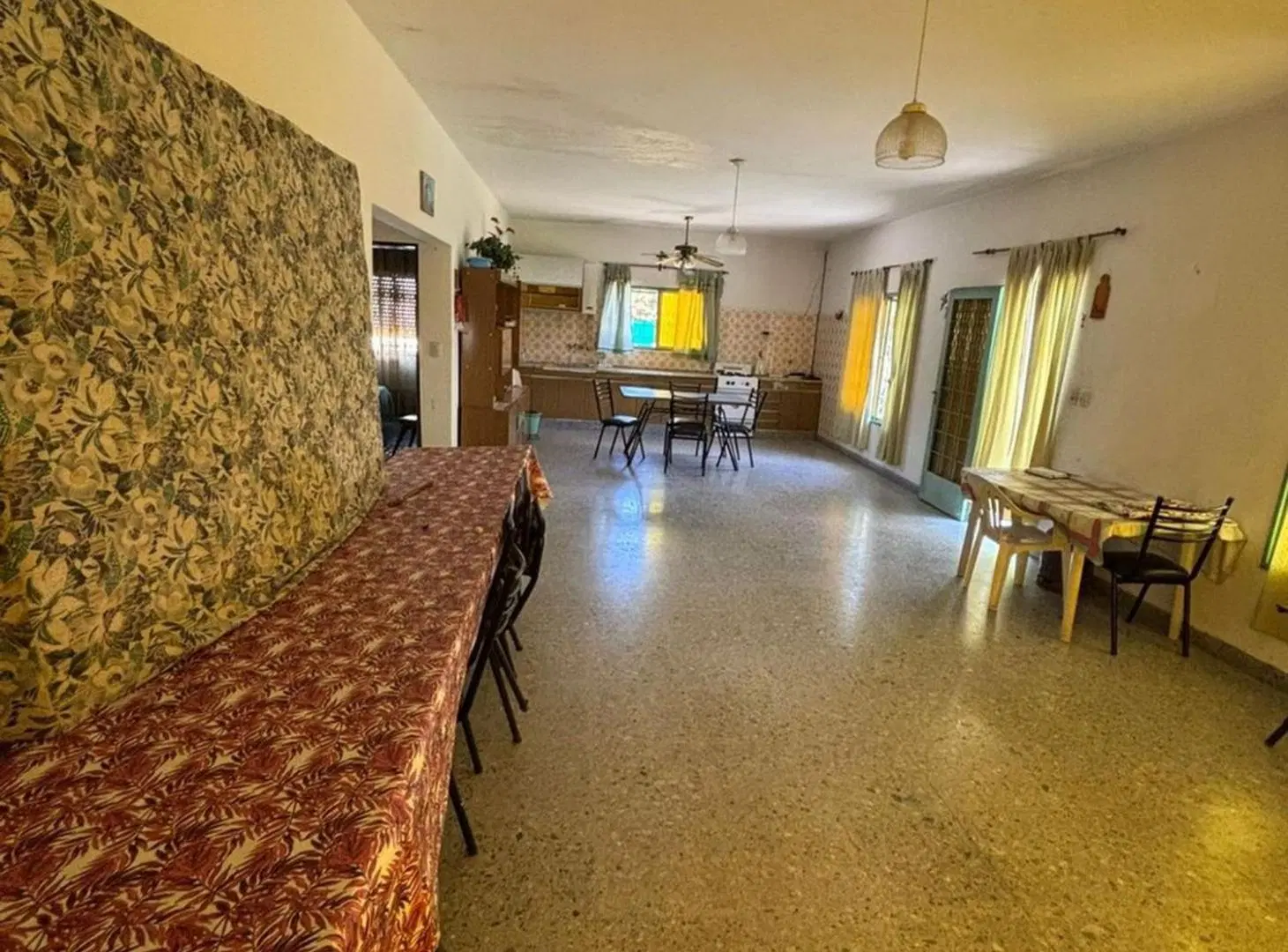 Venta Casa Quinta con cochera en Cañuelas 5