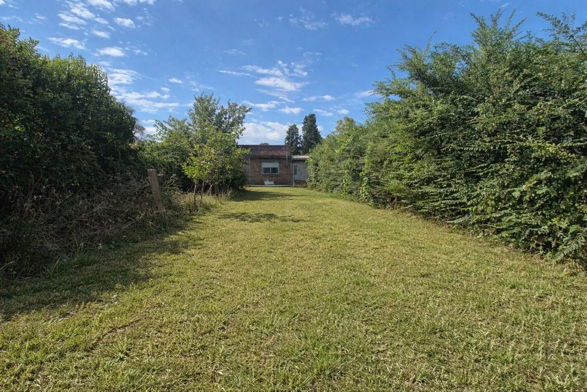 CASA 3 AMBIENTES EN VENTA MONTE GRANDE AMPLIO LOTE 2