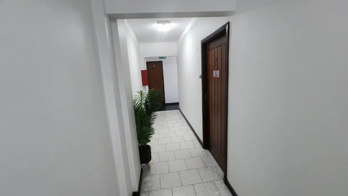 OFICINA EN VENTA MONTE GRANDE 3