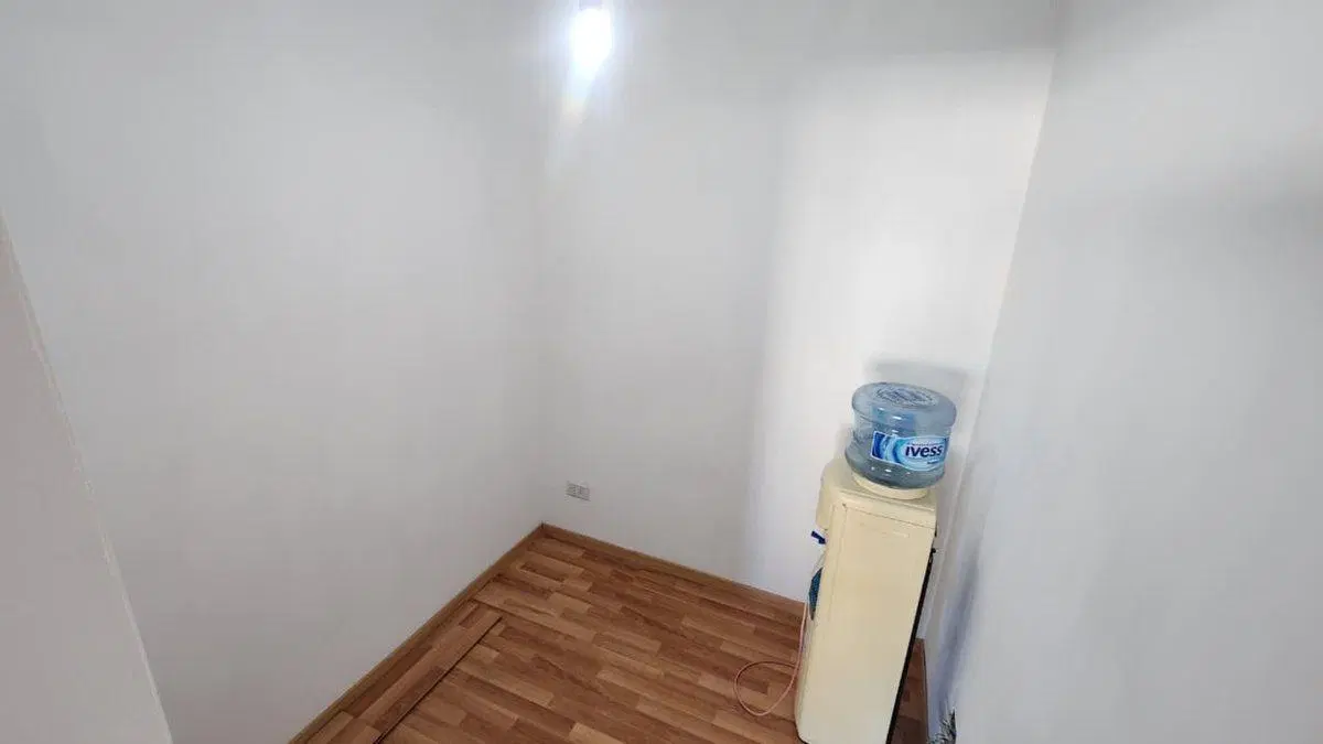OFICINA EN VENTA MONTE GRANDE 2