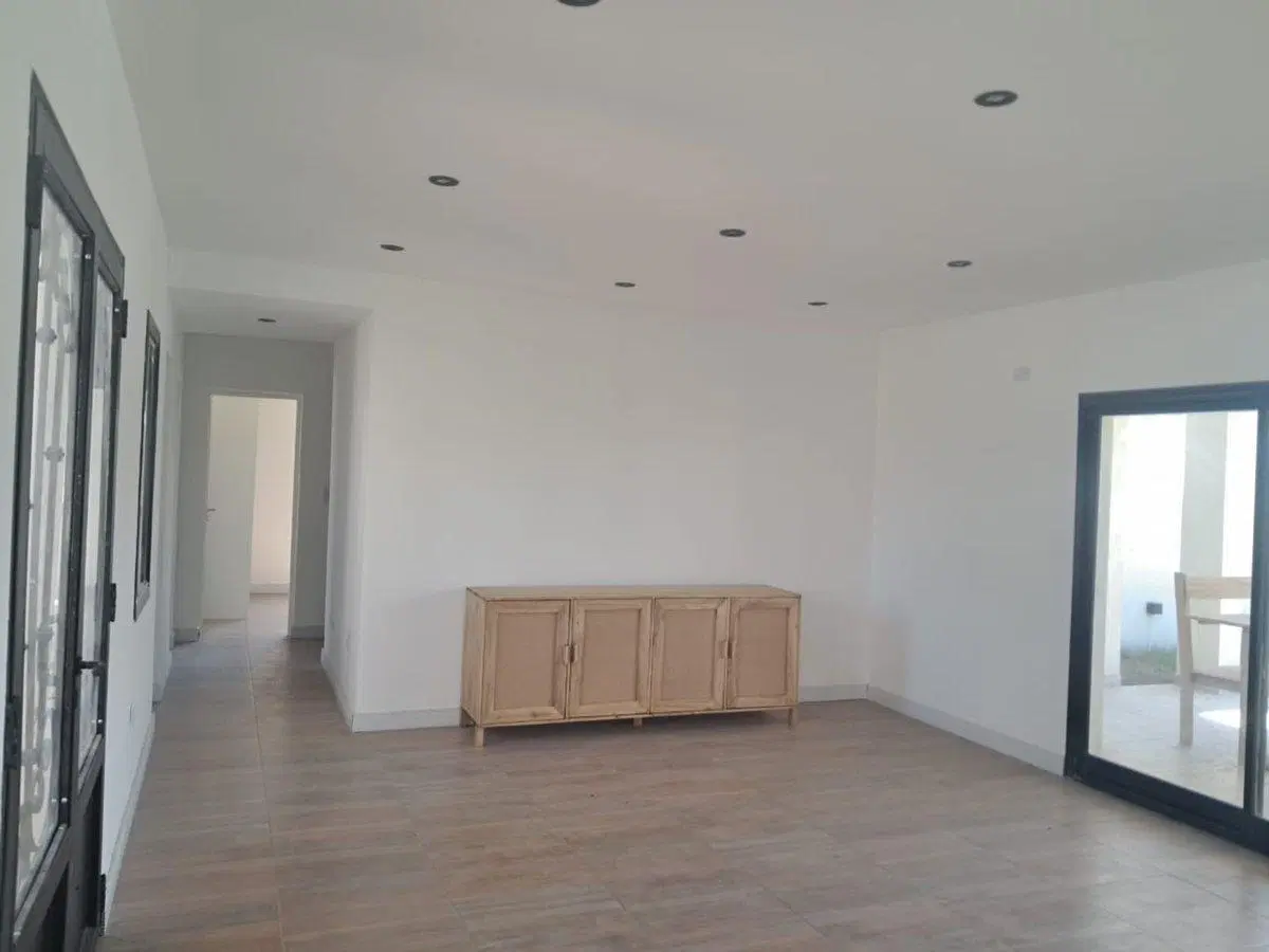 CASA EN VENTA 4 AMBIENTES HORIZONTES AL SUR 2
