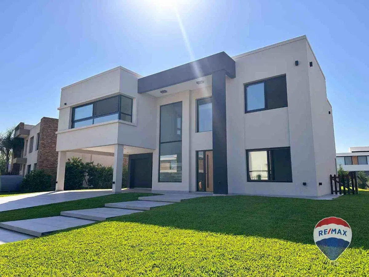 CASA EN VENTA 6 AMBIENTES EN CANNING TERRALAGOS 5