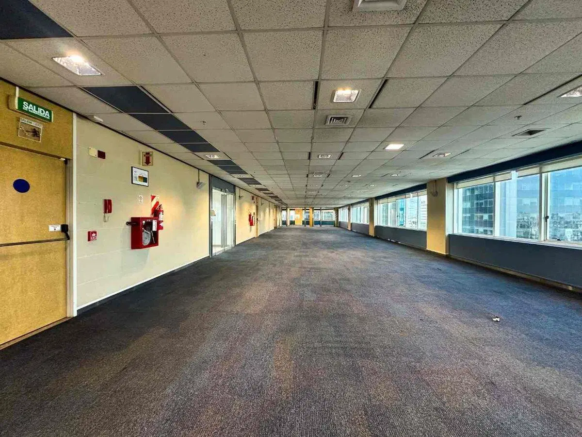 OFICINA EN VENTA EN PUERTO MADERO EN LAMINAR PLAZA 2
