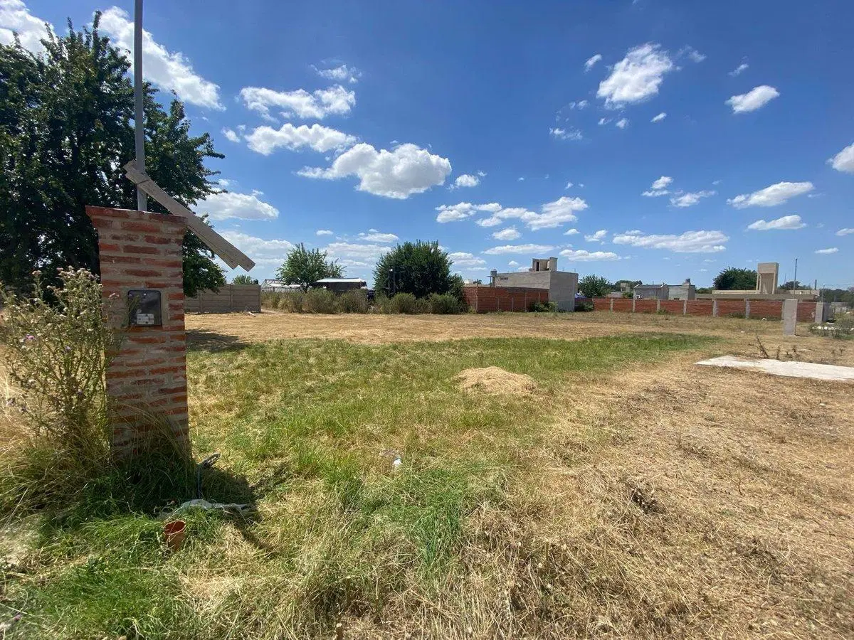 LOTE EN VENTA EN BARRIO PARQUE LA ESPERANZA EZEIZA 4