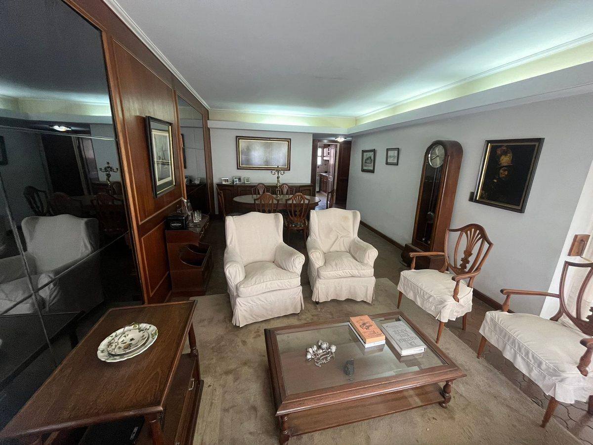 Foto de DEPARTAMENTO 5 AMBIENTES VENTA LOMAS COCHERA, imagen 3