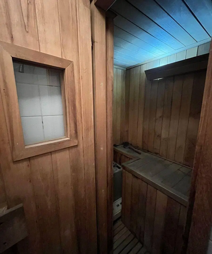 DEPARTAMENTO 5 AMBIENTES VENTA LOMAS COCHERA 4