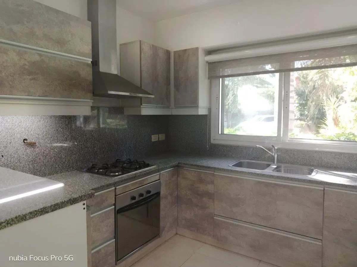 CASA EN VENTA 4 AMBIENTES EN CANNING 3