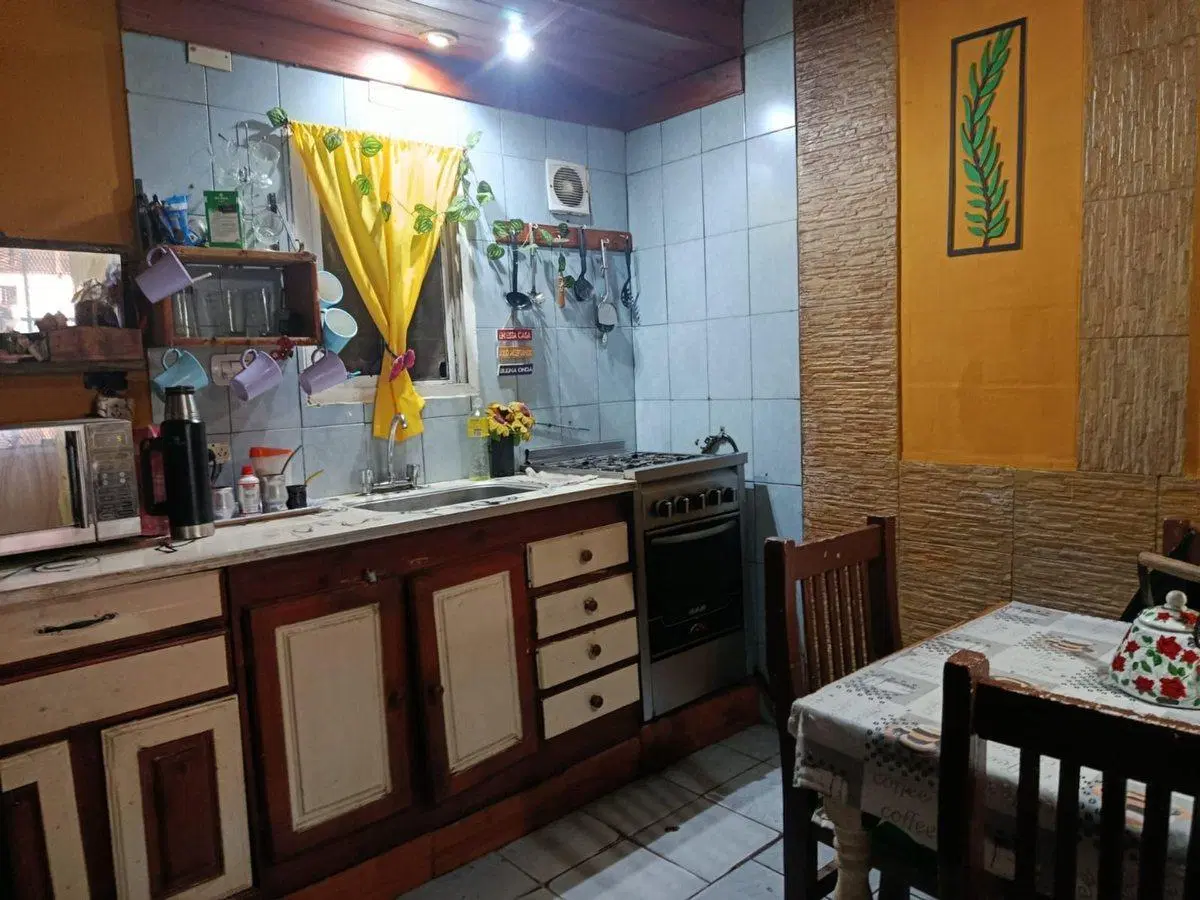 CASA 6 AMBIENTES VENTA MONTE GRANDE APTA CREDITO 4