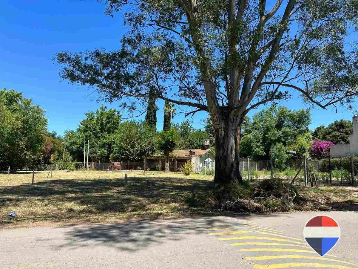 LOTE EN VENTA EN BARRIO LINKS ERRATCHU EZEIZA 4