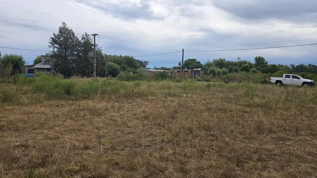 TERRENO EN EL TALADRO CAÑUELAS 3
