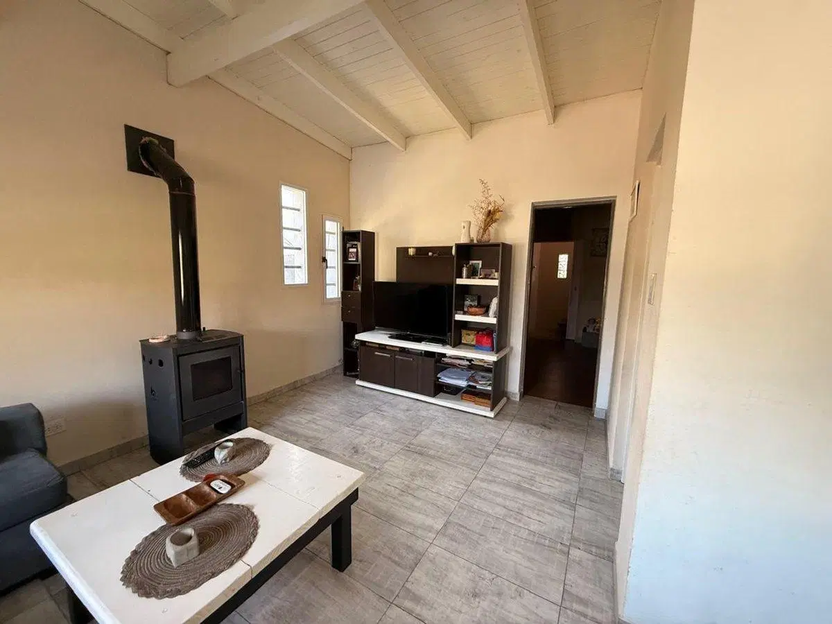 VENTA CASA EN GRAL BELGRANO: 3 DORM JUNTO A R41 2