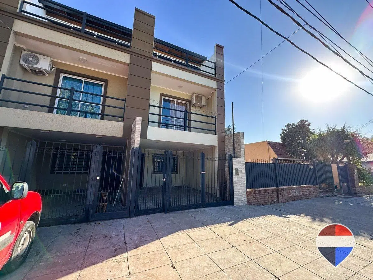 CASA EN VENTA 4 AMBIENTES TIPO TRIPLEX EN EZEIZA 5