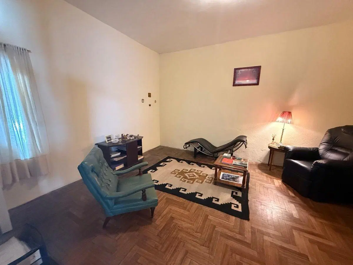 CASA DE 5 AMB. EN VENTA EN CENTRO DE LA PLATA 3