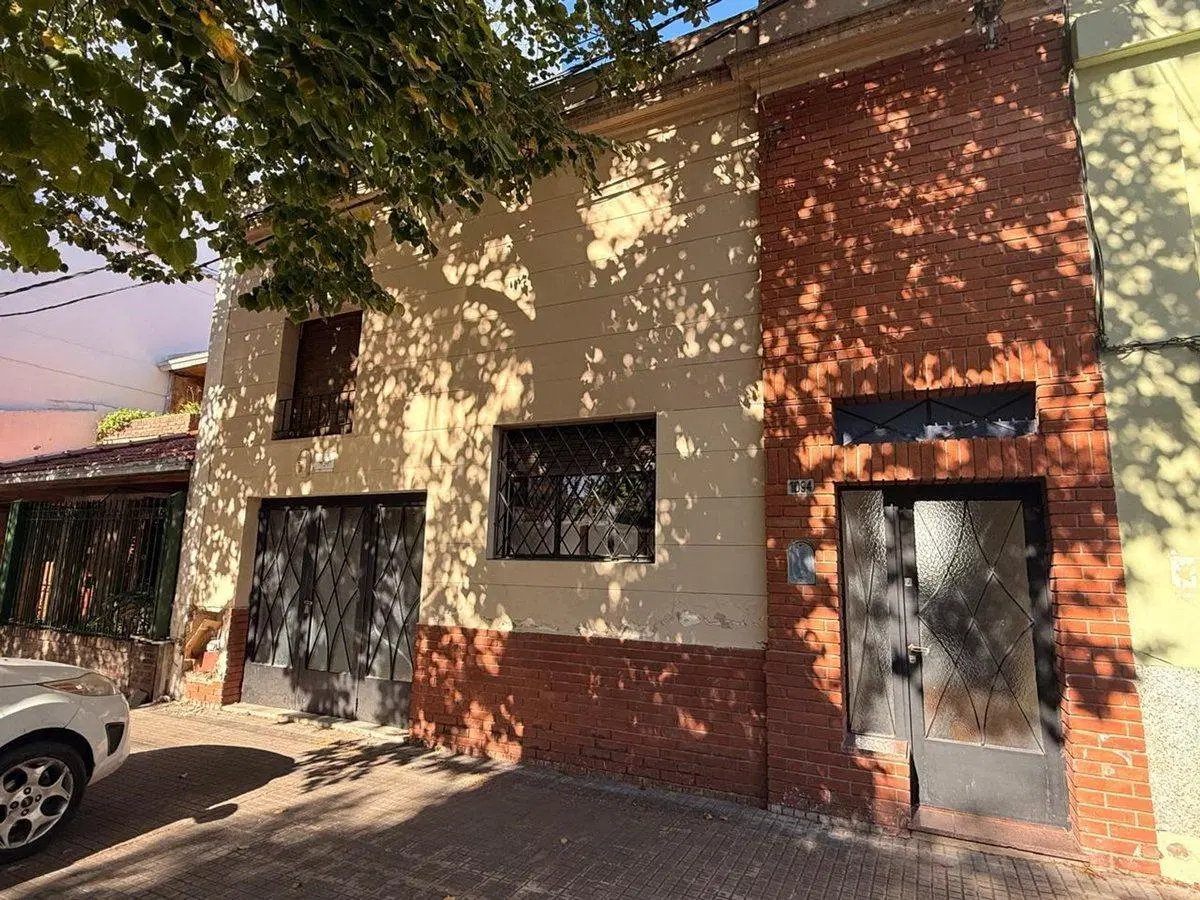 CASA DE 5 AMB. EN VENTA EN CENTRO DE LA PLATA 4