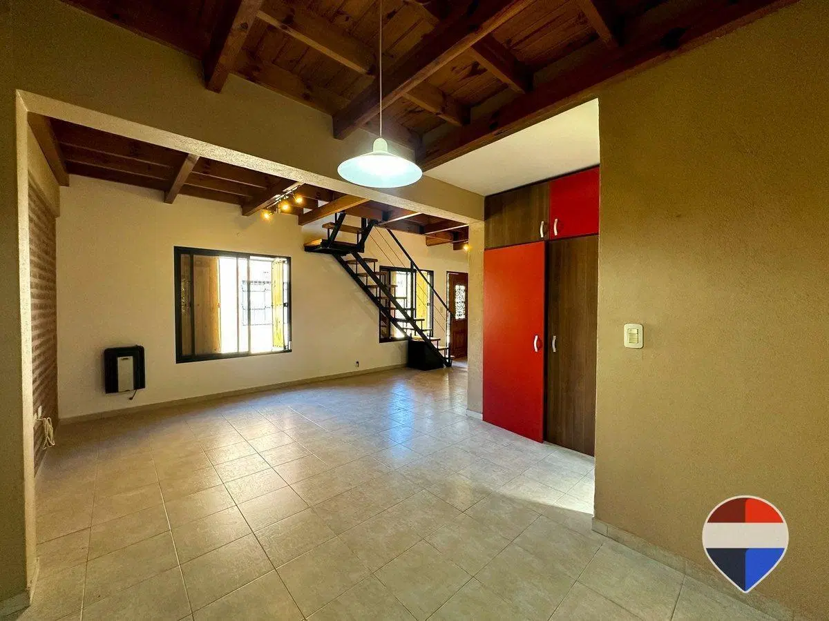 CASA EN VENTA EN EZEIZA TIPO DUPLEX 2