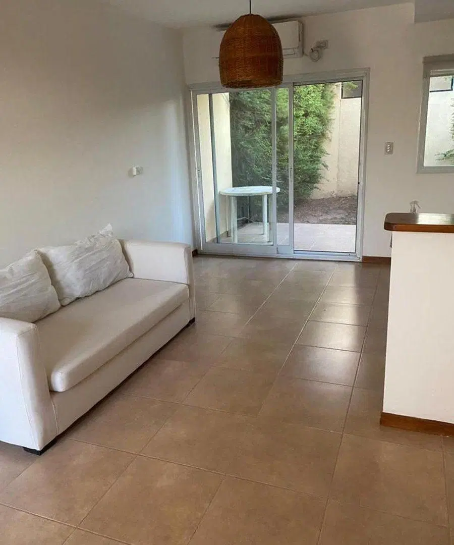 CASA 3 AMBIENTES EN ALQUILER MONTE GRANDE 5