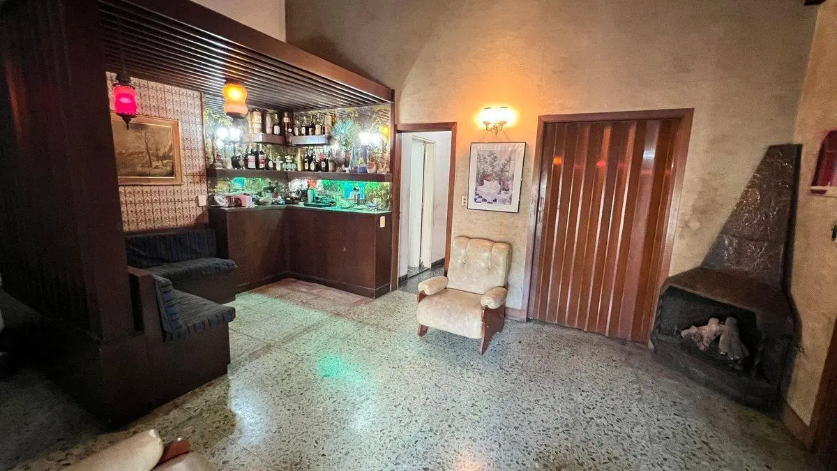 CASA 4 AMBIENTES EN VENTA MONTE GRANDE CON PILETA 8