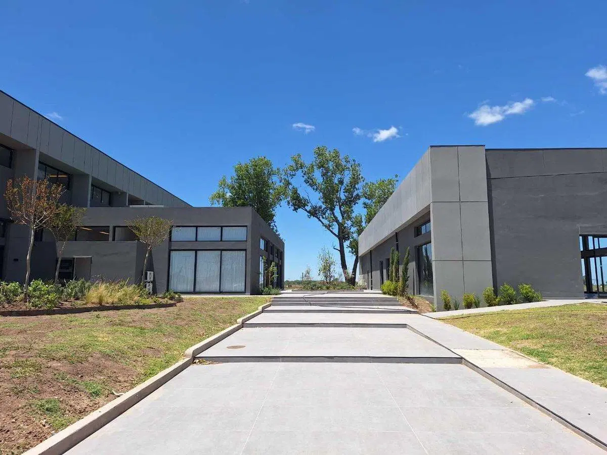 LOTE EN VENTA SAINT THOMAS CHICO CANNING 3