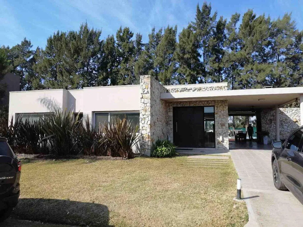 CASA 4 AMBIENTES ALQUILER RESIDENCIAL EN CANNING 2