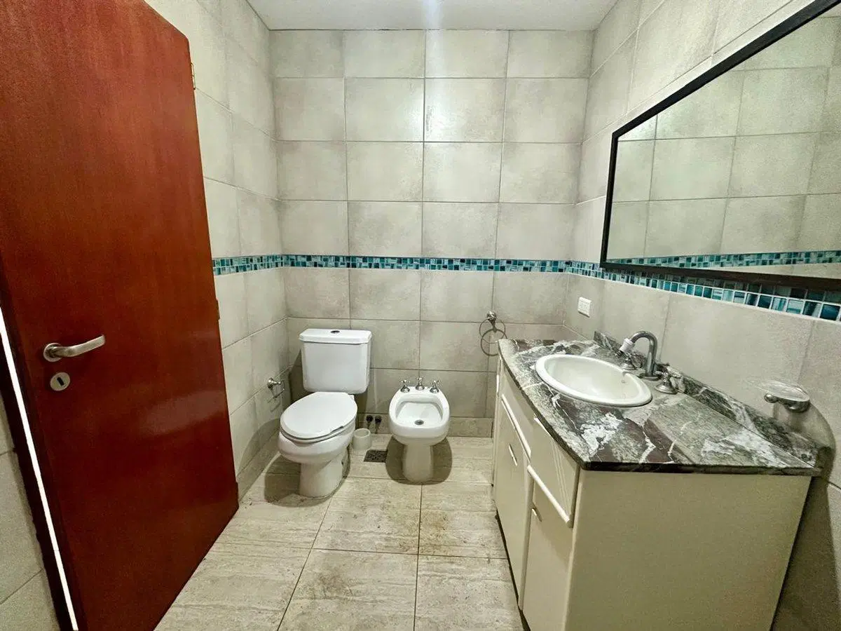 CASA 4 AMBIENTES EN ALQUILER EN CANNING CON PILETA 4